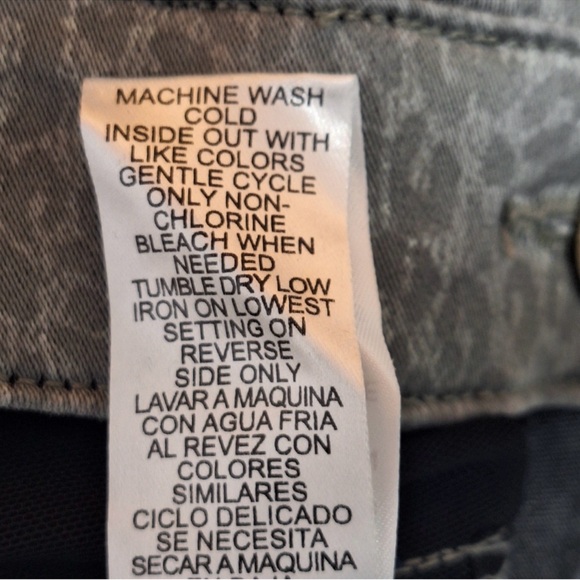 NWT Democracy "AB"solution Slimming & Butt Boost High Rise Jean - Picture 12 of 13